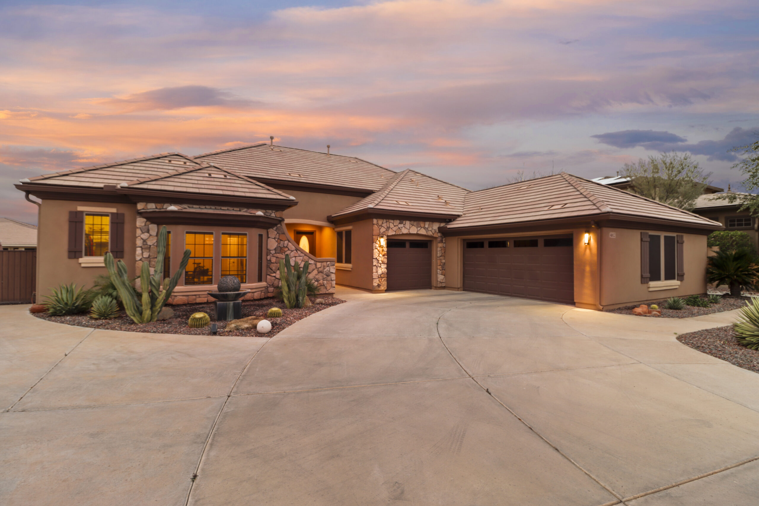 Real Estate Photo 10